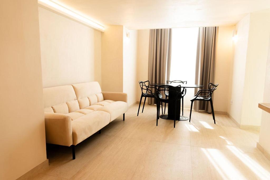 Sun Serenity Suite 特罗佩阿 外观 照片